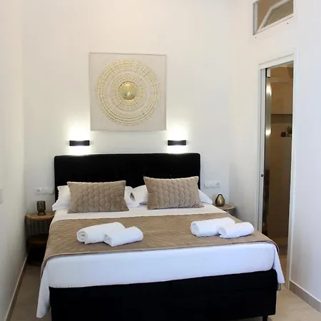 Lu Apartman *